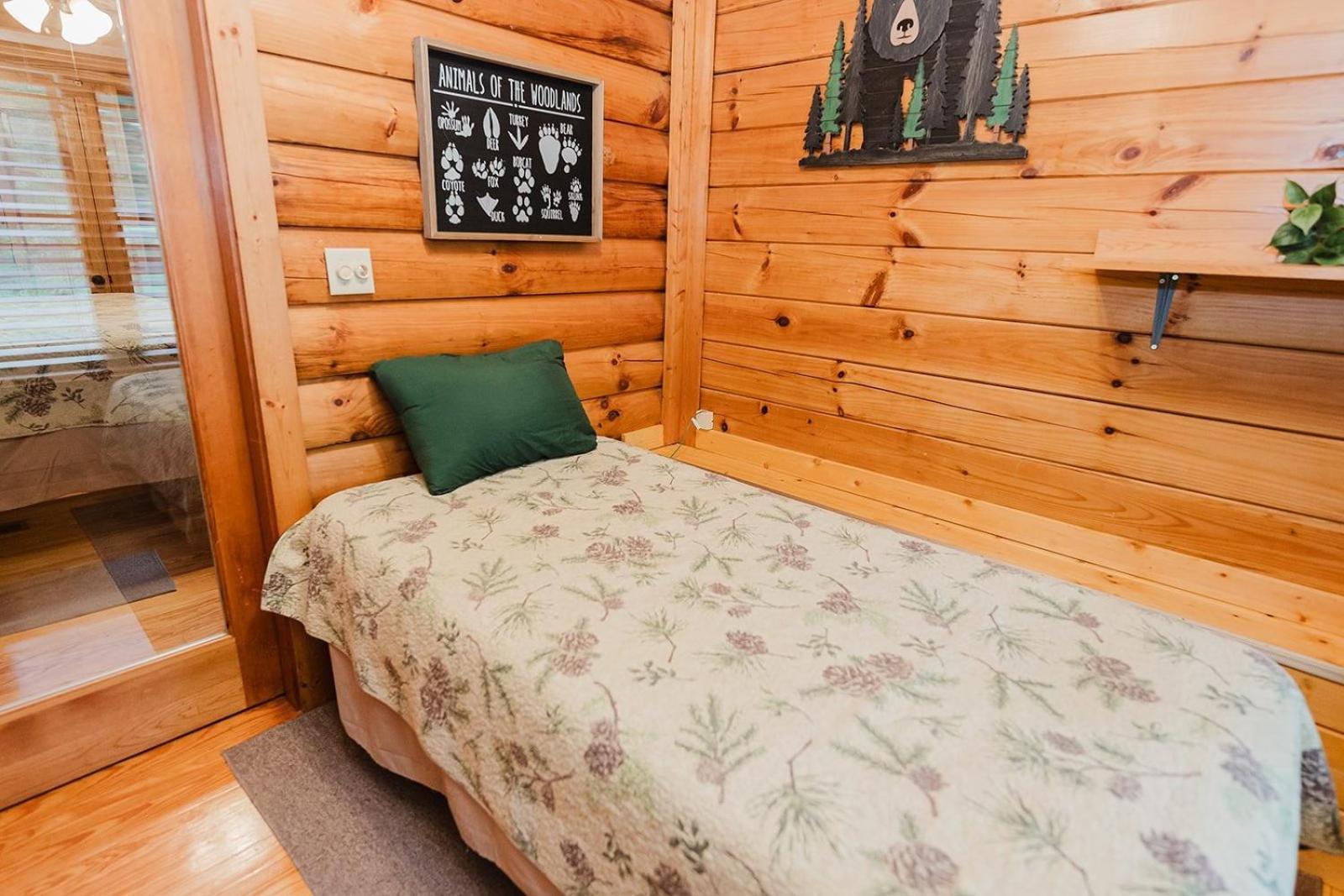 A Dream Come True Cabin 塞维尔维尔 外观 照片