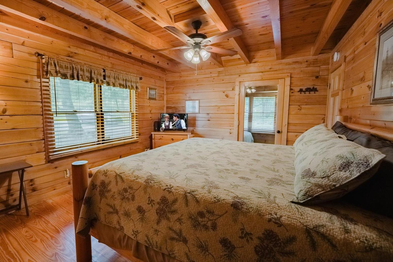 A Dream Come True Cabin 塞维尔维尔 外观 照片